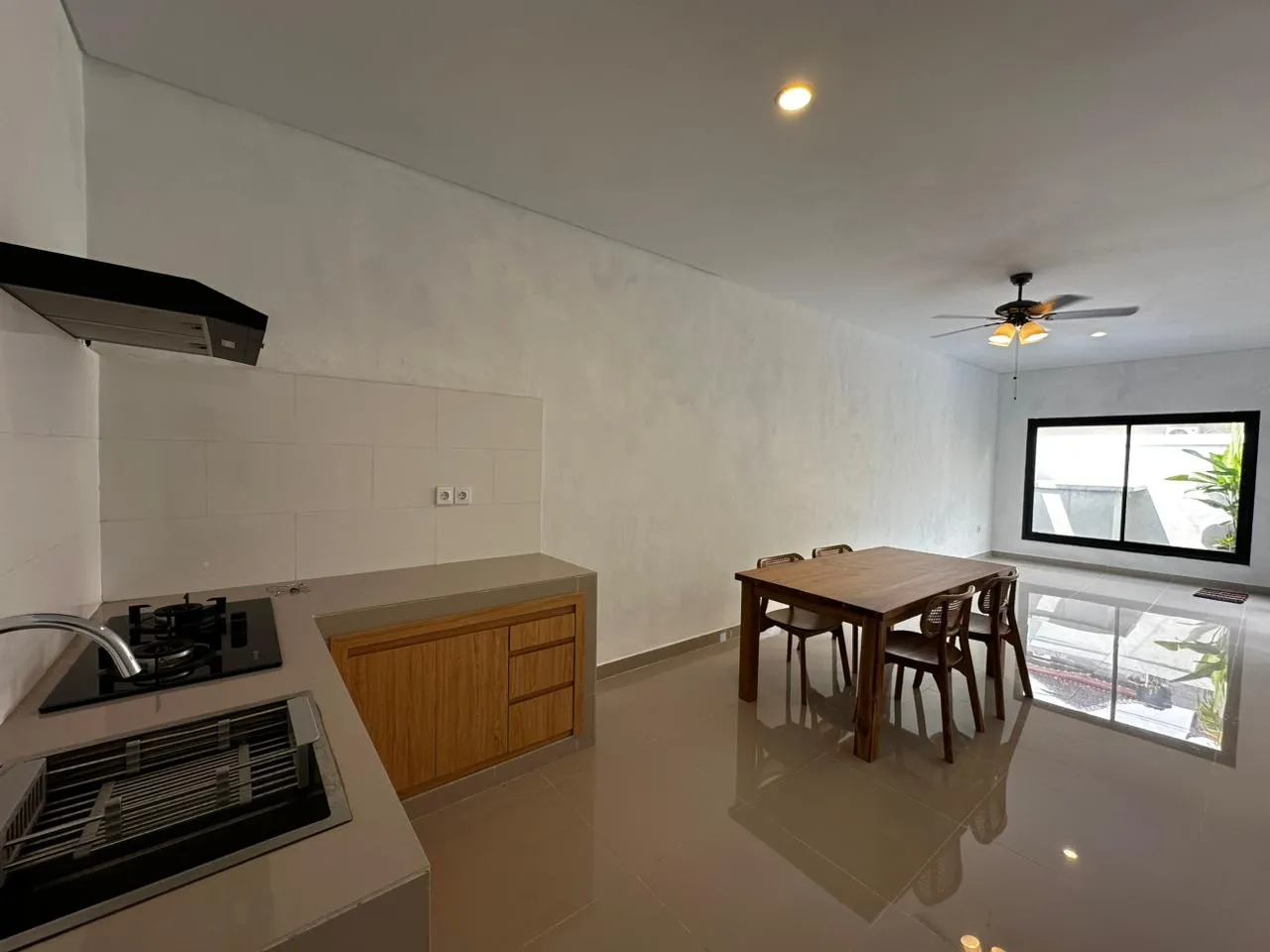 2 Bedrooms Villa in Canggu for Yearly Rent — image 2