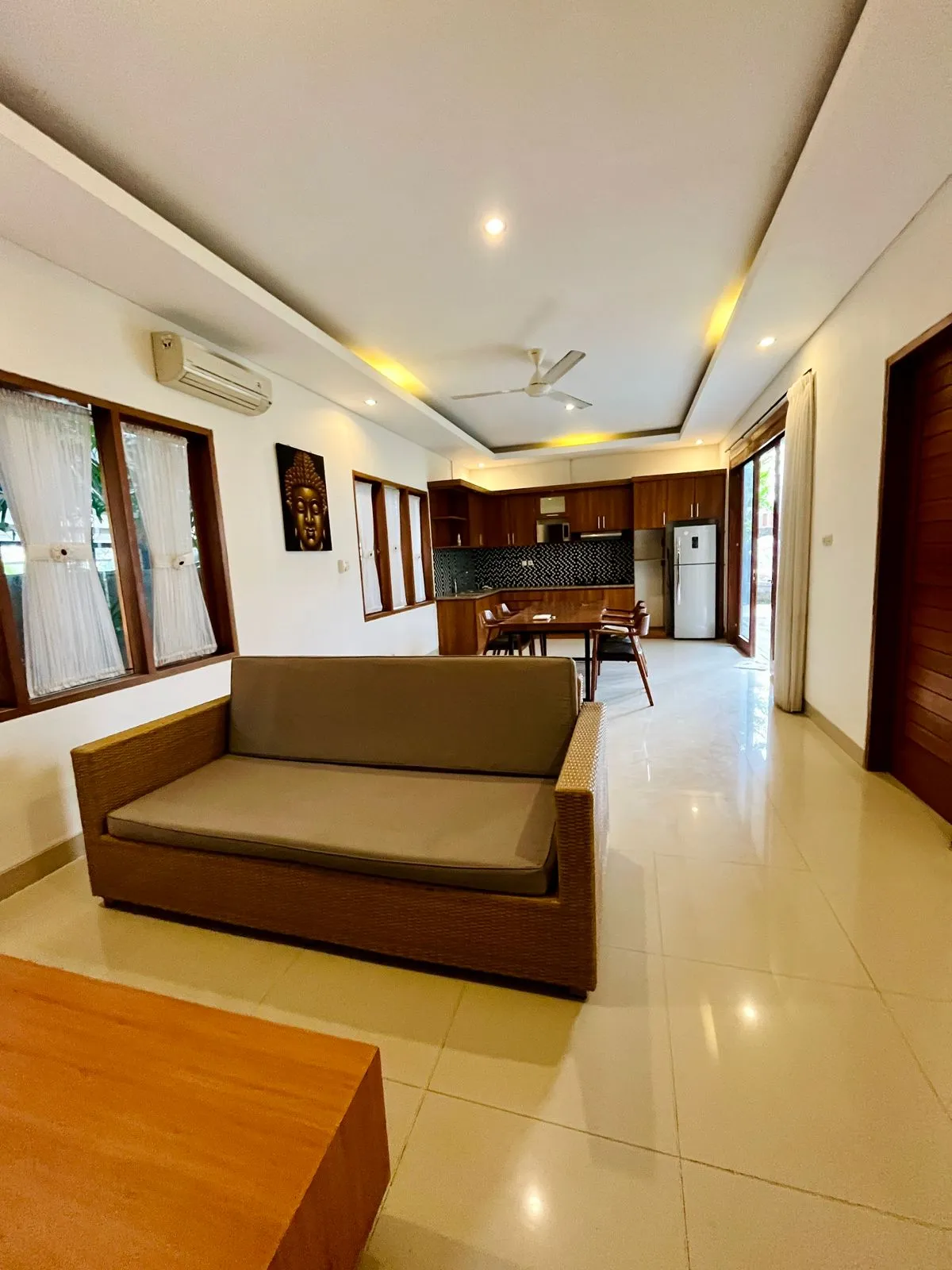 Spacious & Homey 3BR Family Villa in Quiet Padonan | Private Pool — image 2