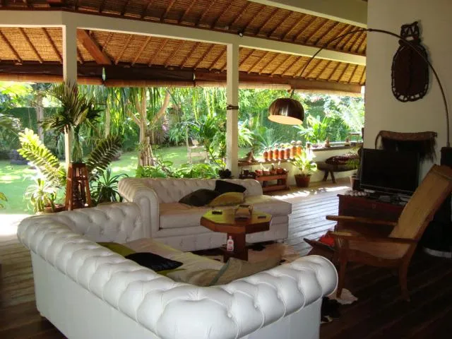 Casa Bali – Charming 2 Bedroom Joglo-Style House with huge garden in Kedonganan — image 1