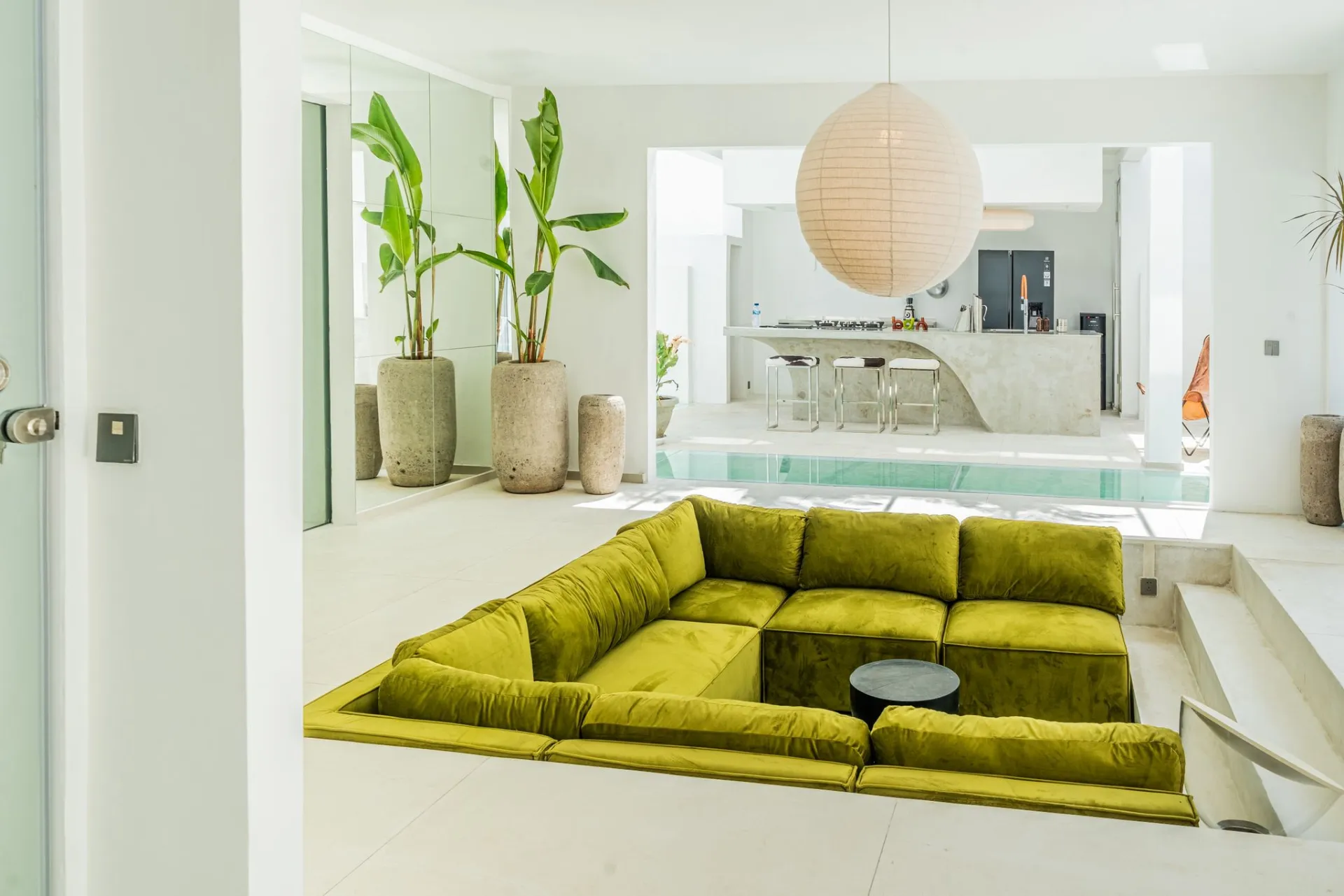Modern 4BR Villa in Pererenan - 6 mins walk to Echo Beach — image 4