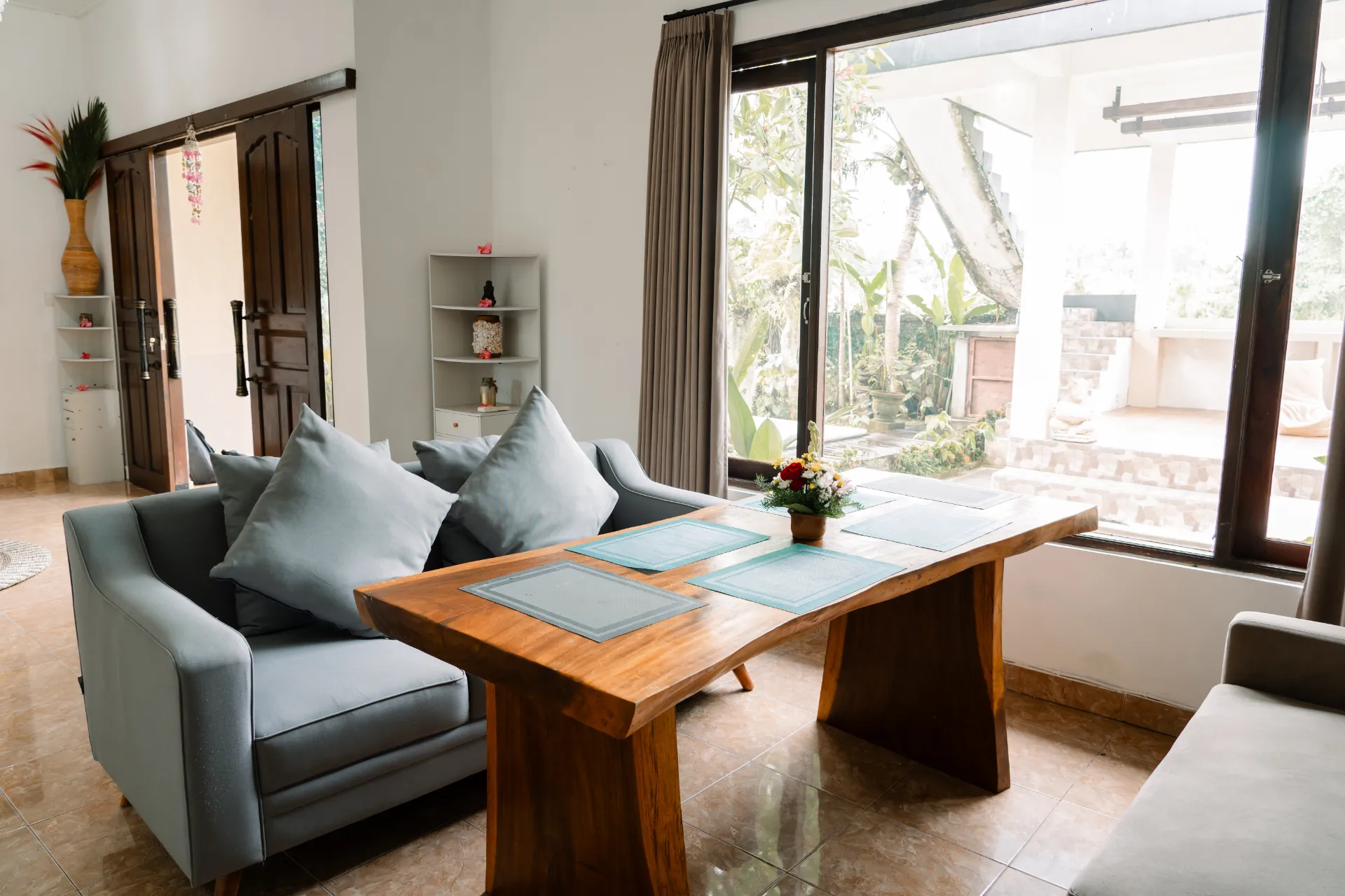 Angel home — image 1