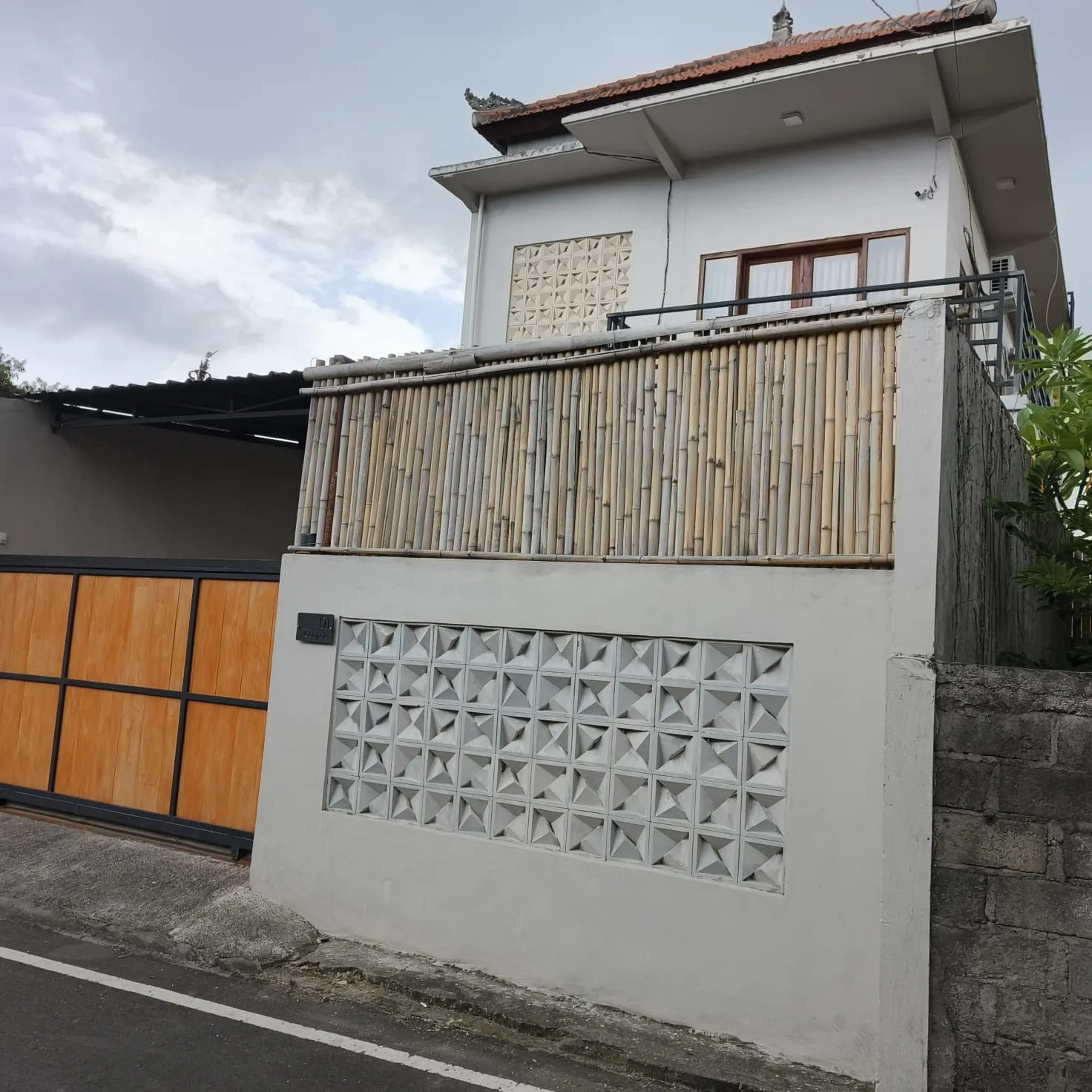 House For Rent 3 Bed In Ungasan South Kuta Bali TN-3812