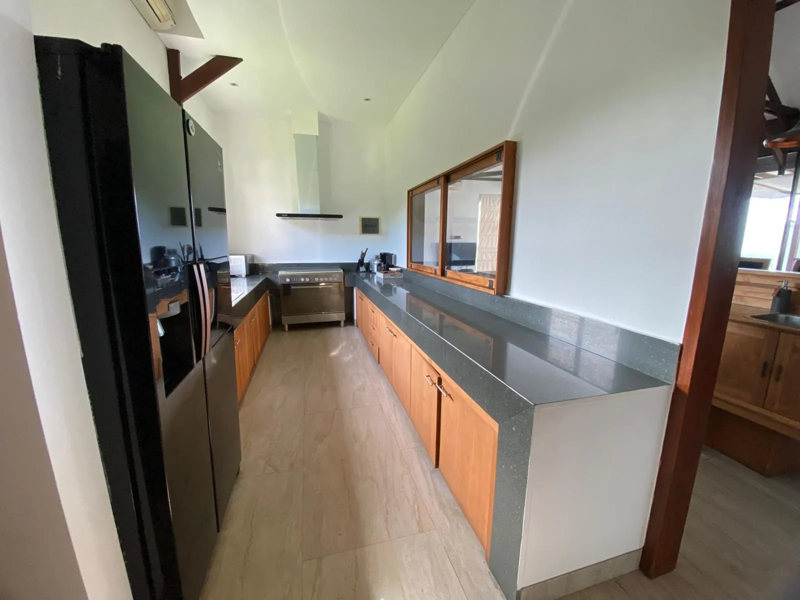 Villa Pertama - Huge 4 Bedroom Villa with Stunning Ocean View in Ungasan — image 2