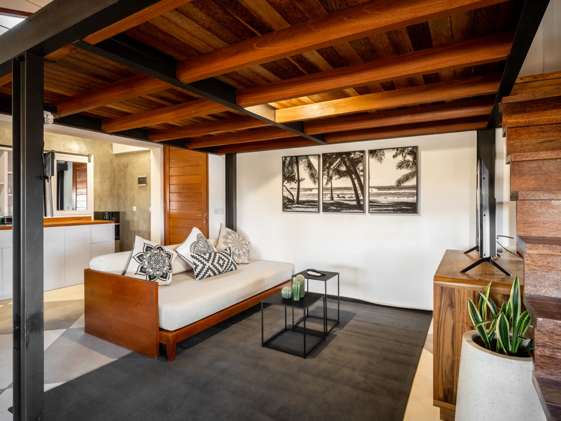 Bisma 8 - Penthouse Loft Apartment Berawa — image 3