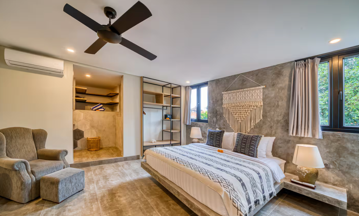 COMFY Pererenan 1BD Chic Hideaway 650m to Beach! — image 4