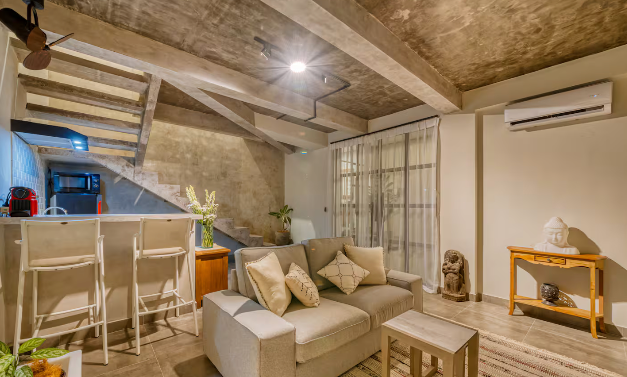 COMFY Pererenan 1BD Chic Hideaway 650m to Beach! — image 2