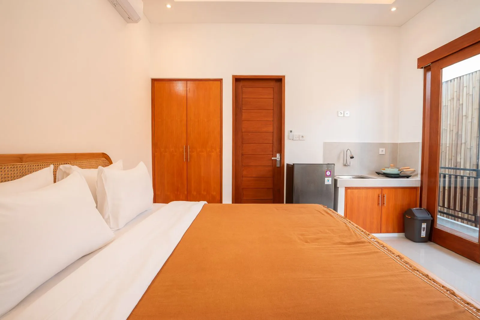 Studio apartment at Pererenan — image 3