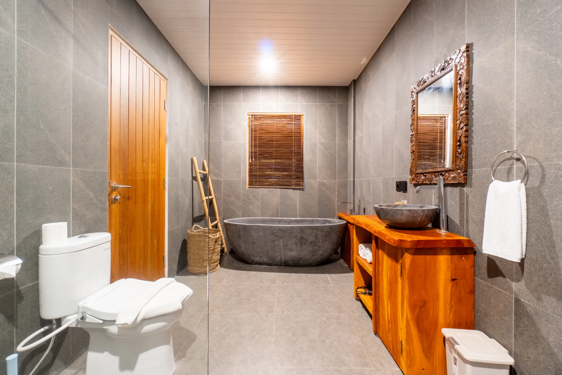 3 Bedroom Family Villa in Canggu 10 Minutes to Beach — image 4