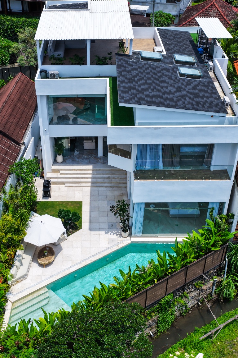 VILLA BELKIN — image 2