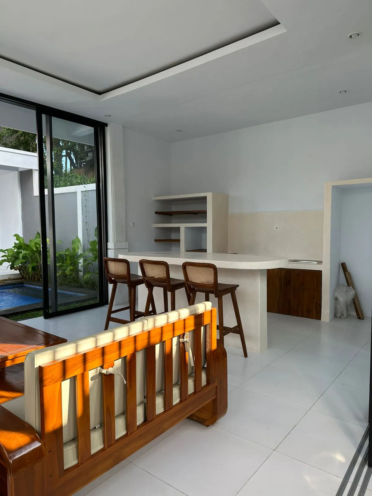 YEARLY ONLY-New 2 bedroom Villa - 5 Minutes to RAW Gym Canggu — image 2