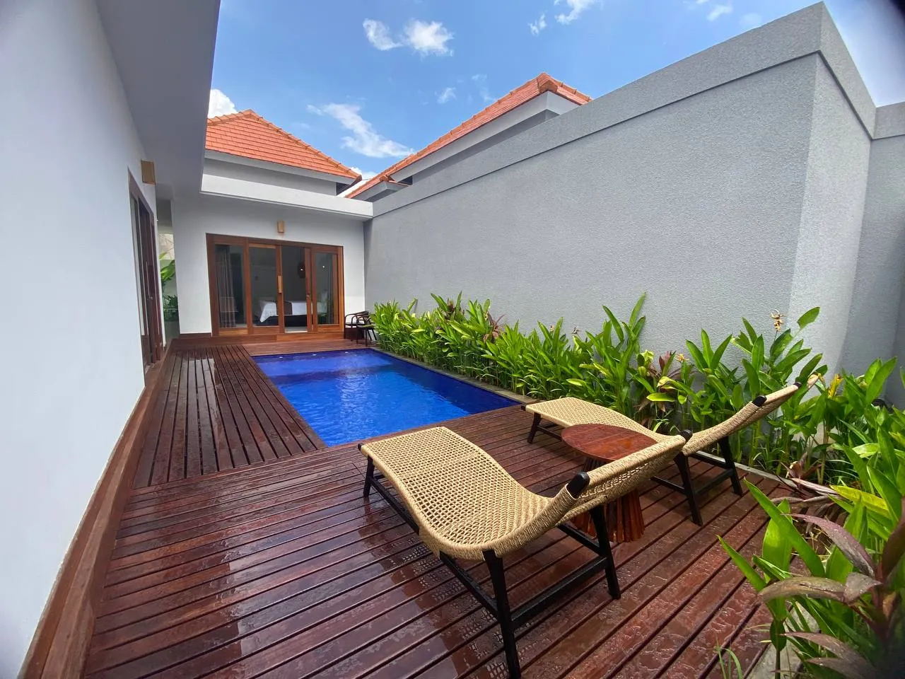 2 BEDROOM VILLA IN KEROBOKAN IDR 29 MILL/MONTH