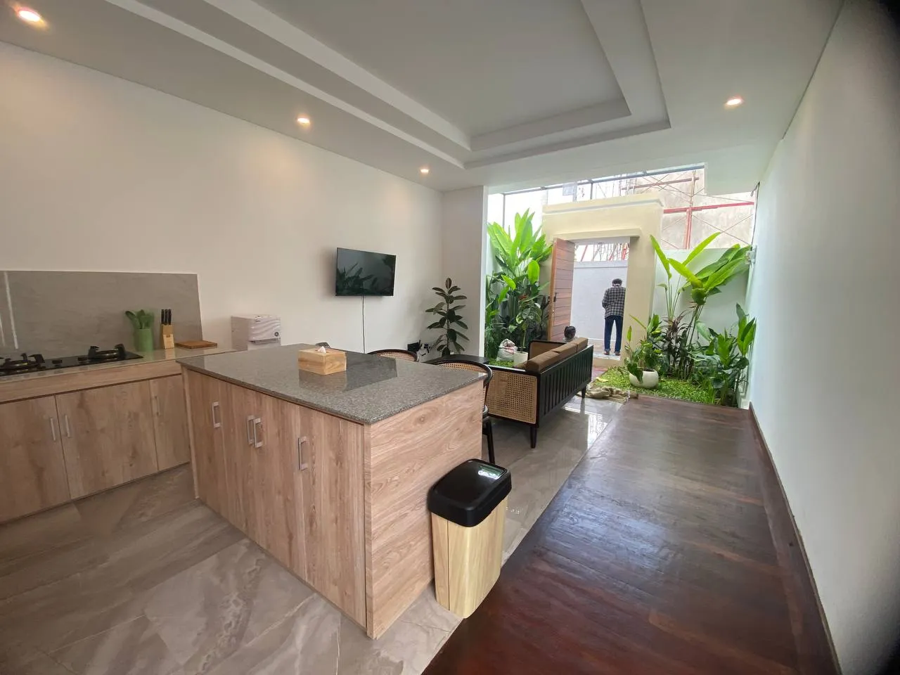 2 BEDROOM VILLA IN KEROBOKAN IDR 29 MILL/MONTH — image 4