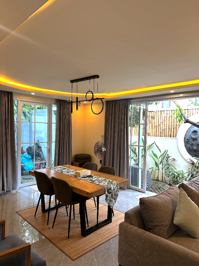 1-Bed + Office 1-Bath Private House in Umalas Kerobokan Available for Long Term!