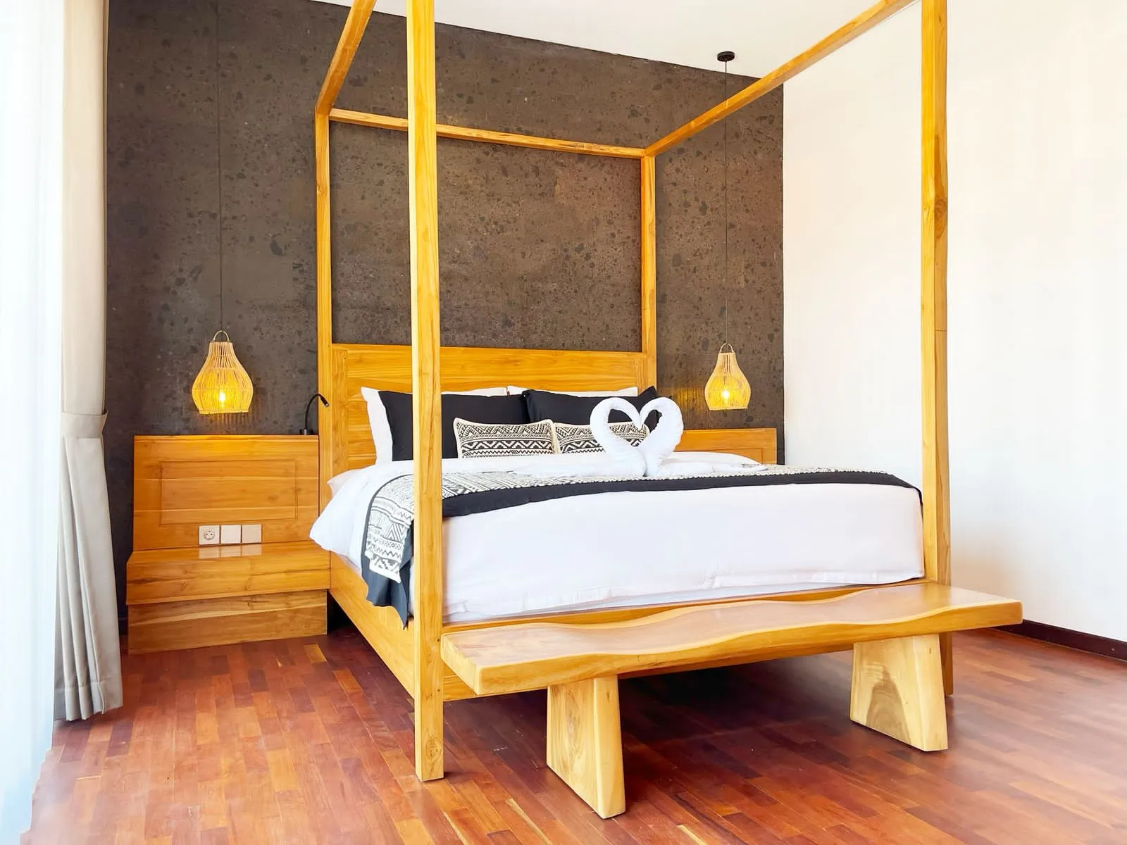 Villa Modern 3 Bed In Jln Padang Tawang Canggu JL-3232 — image 1