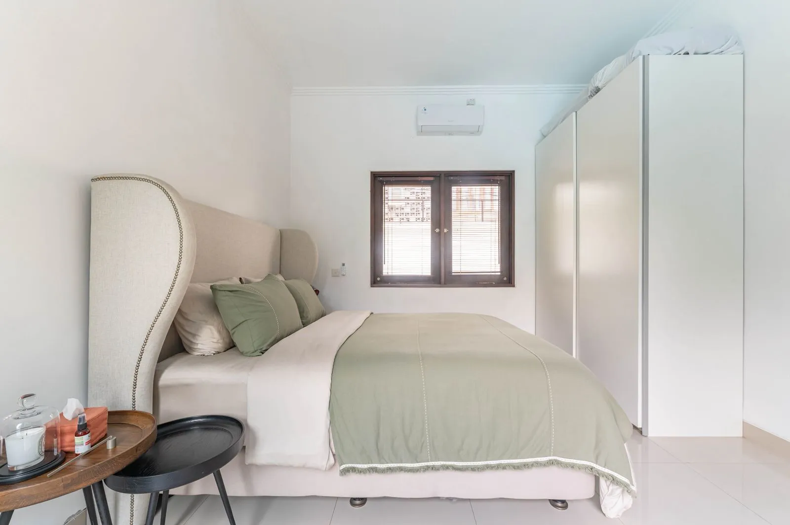 Villa Modern 2 Bed In Kerobokan Badung Bali AT-3517 — image 2