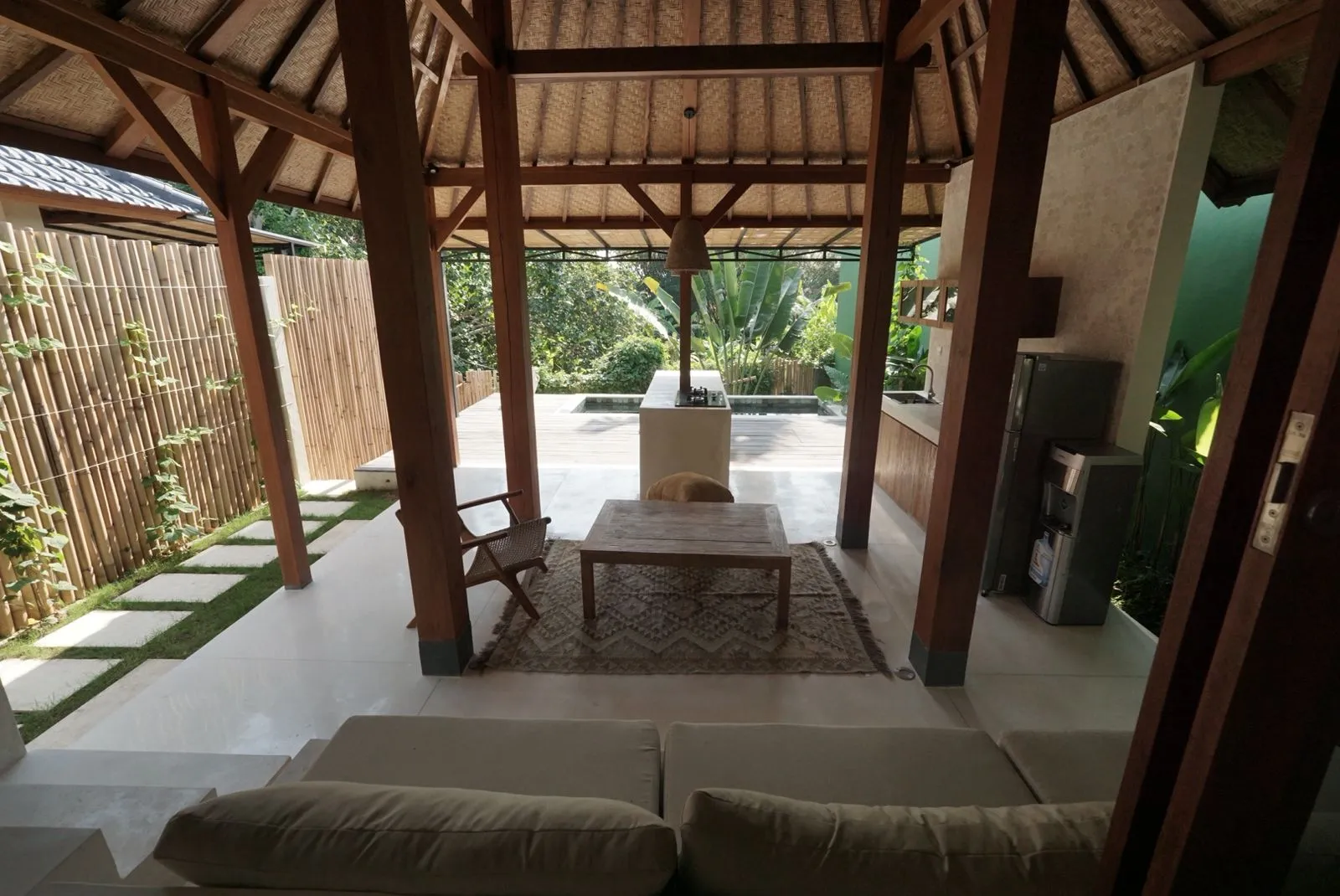 Villa Pito - 1-Bedroom Studios with Private Pools in Jalan Pantai Pererenan — image 4