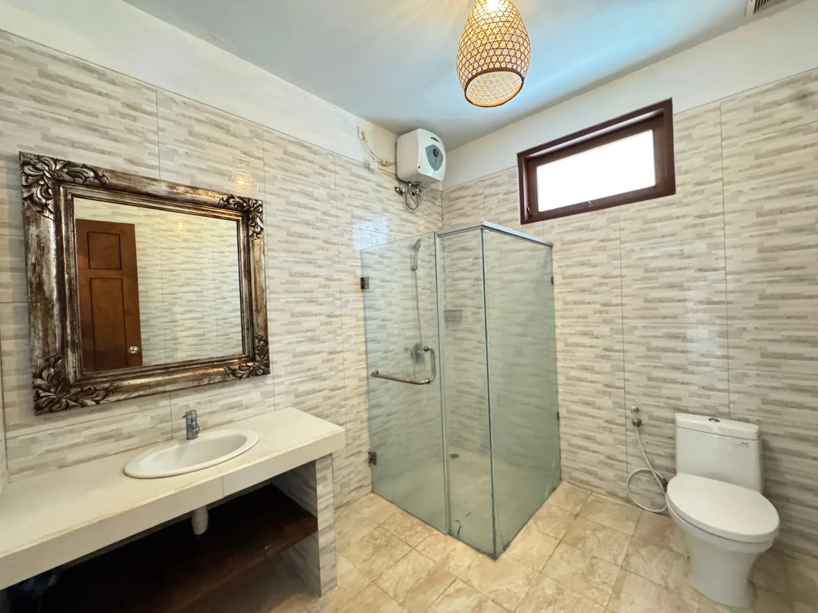 Villa Modern 3 Bed In Kerobokan Badung Bali yt-3158 — image 2