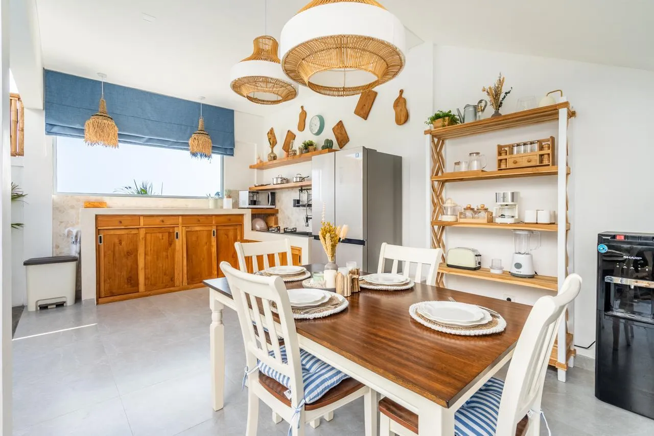 Spacious 2-Bedroom Villa with Rice Paddy View — image 2