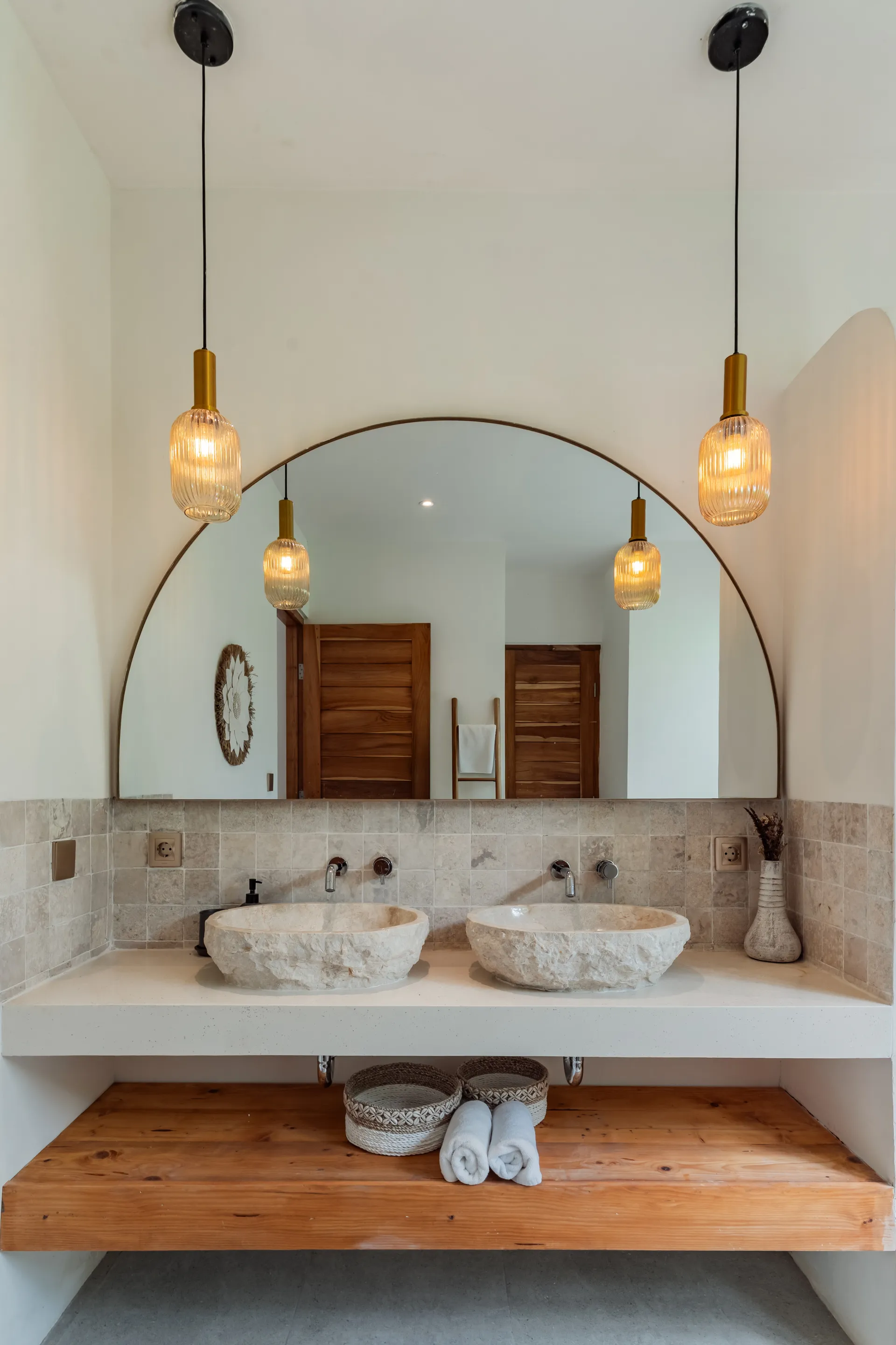 Modern 2BR Villa – 6 Minutes to Balangan Uluwatu Beach 🌊✨ — image 3