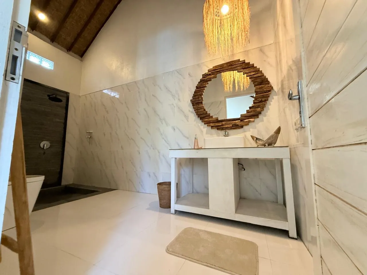 RIVERSIDE VILLA CANGGU – PEACEFUL LOCATION (3CG1) — image 4
