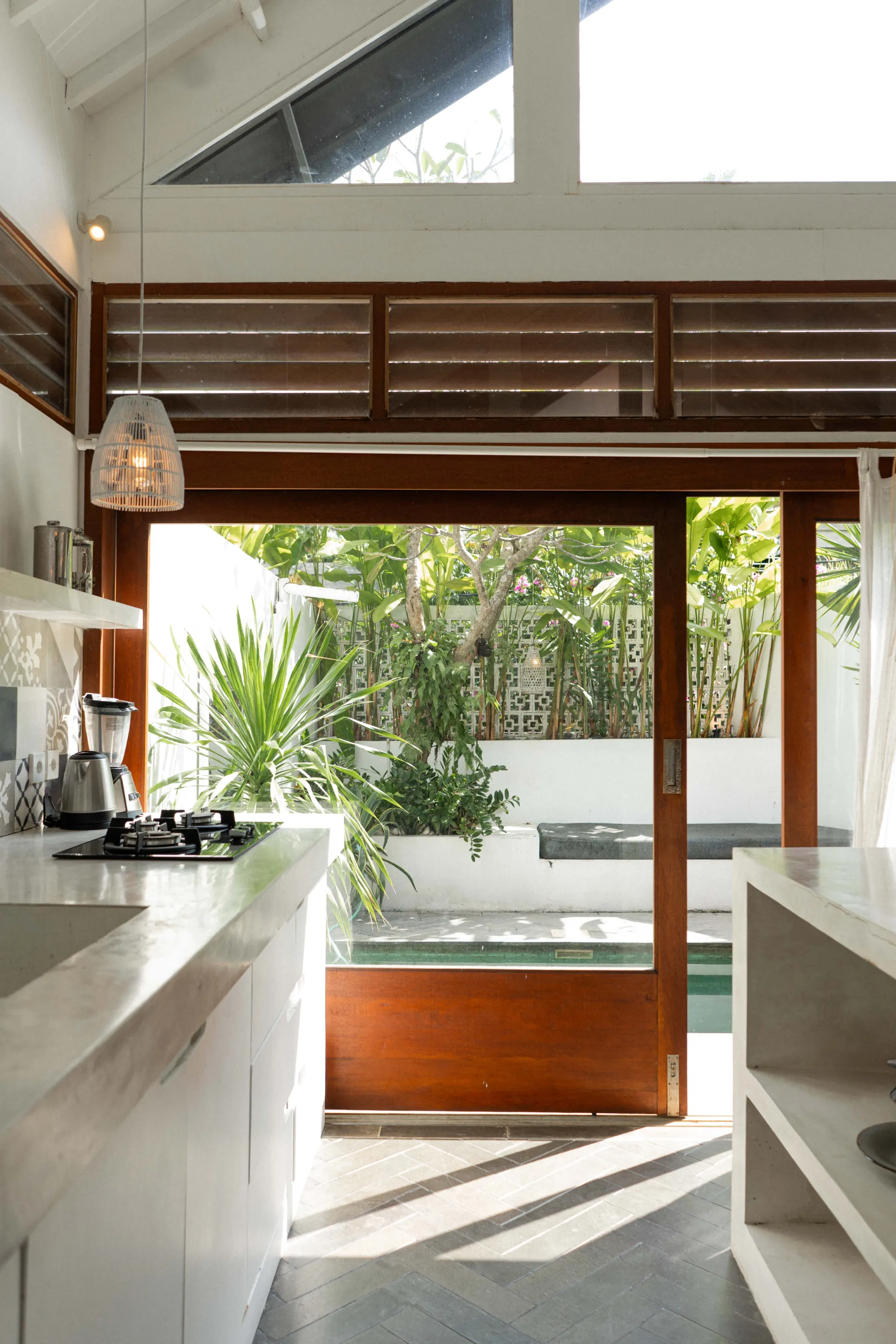 Pererenan 1Bd villa — image 3