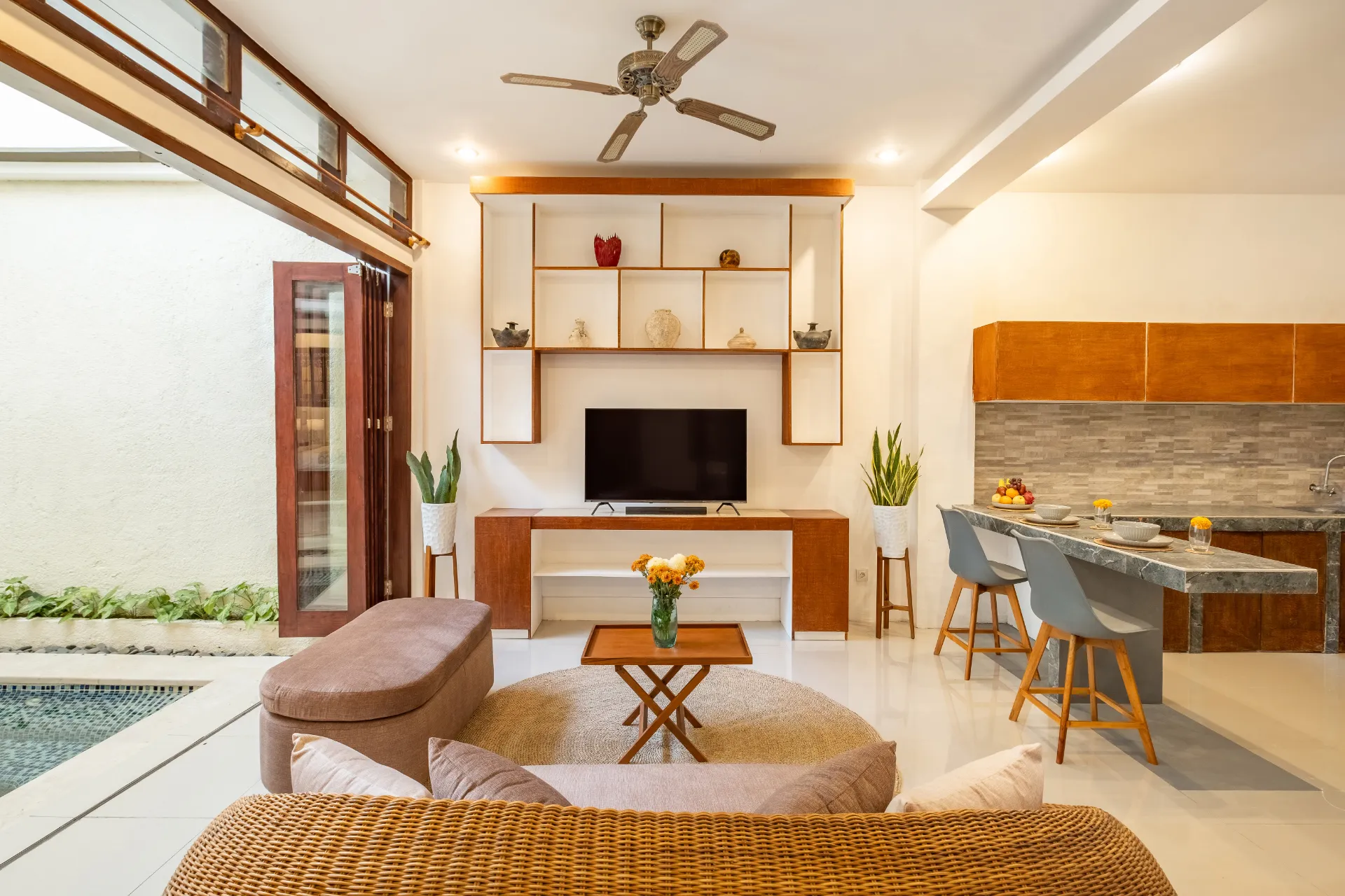 The Seven Residence - 2BR Private with whirlpool Villa — image 1