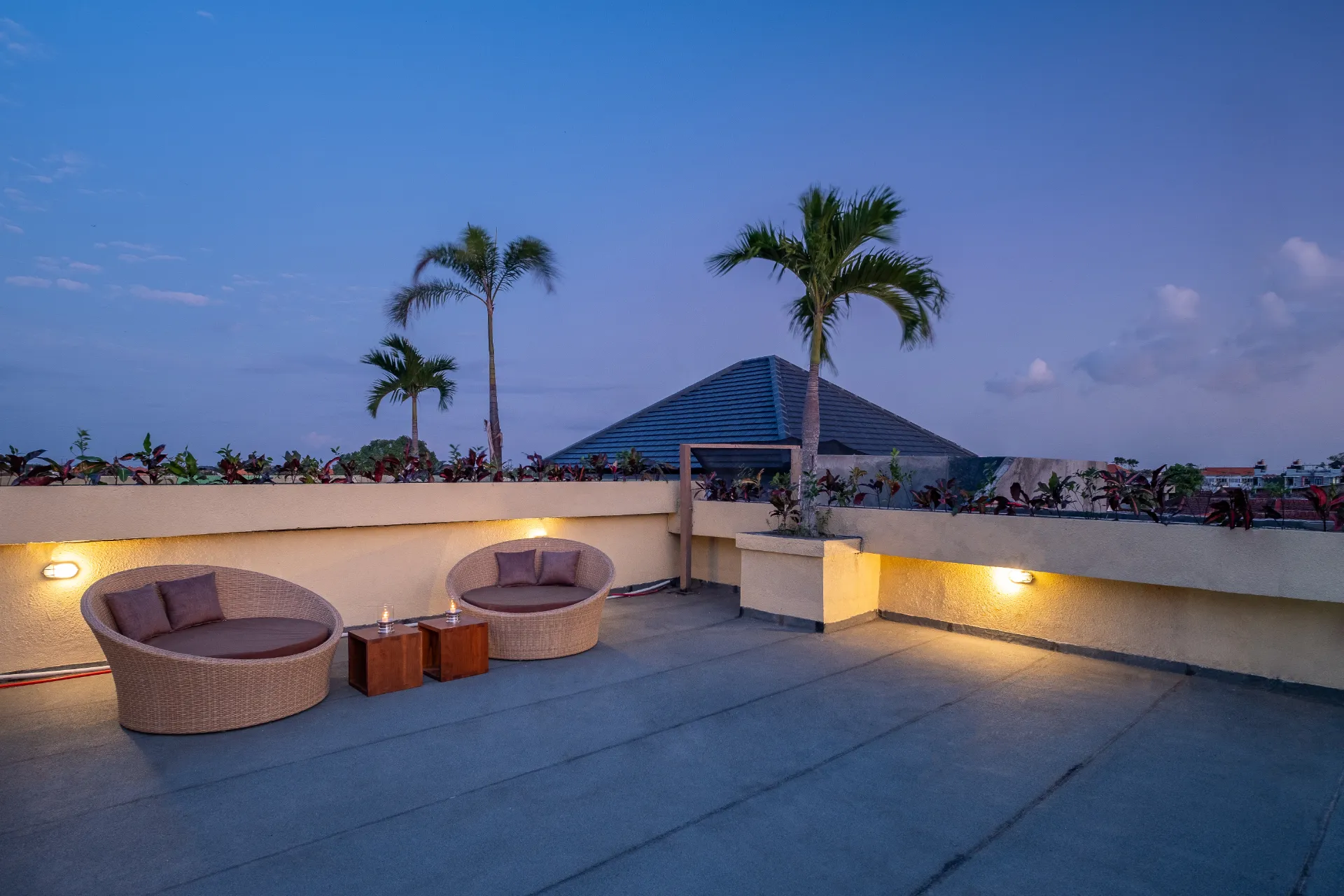 The Seven Residence - 2BR Private with whirlpool Villa — image 4
