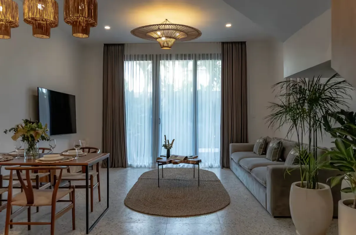 Sunny Nine - 2BR Canggu Villa | Pool near Batu Belig Beach