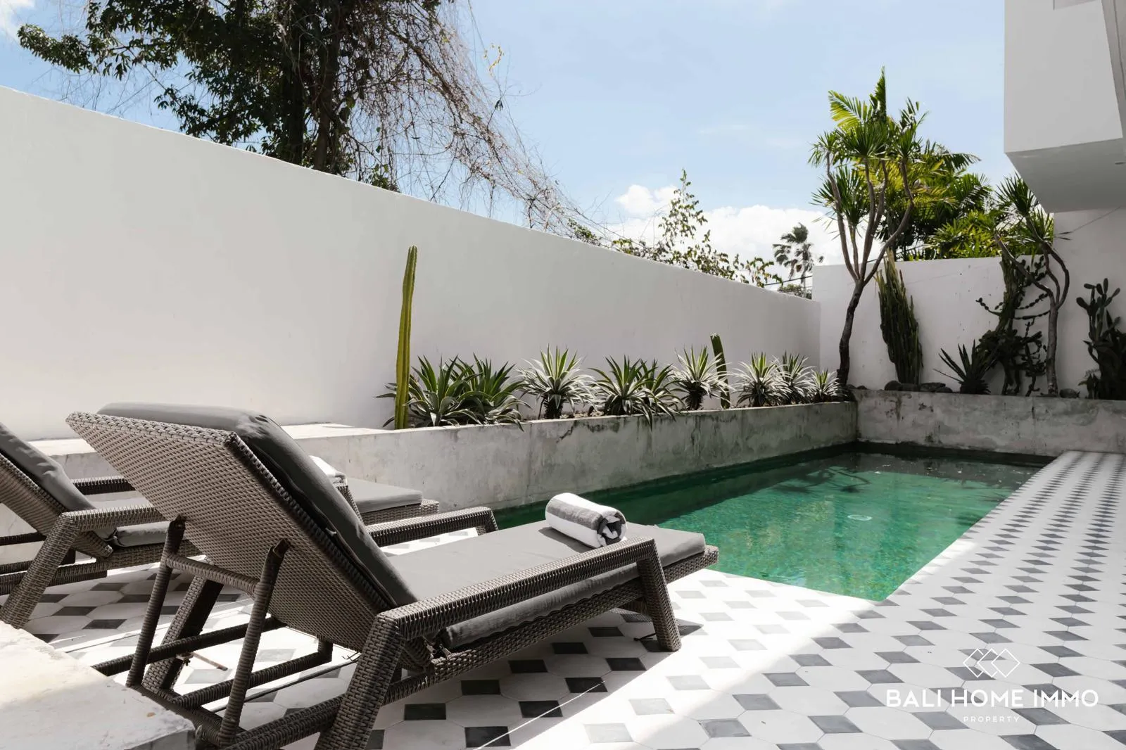 Umalas Oasis – Cozy 2BR with Office Room (2UM5) — image 1