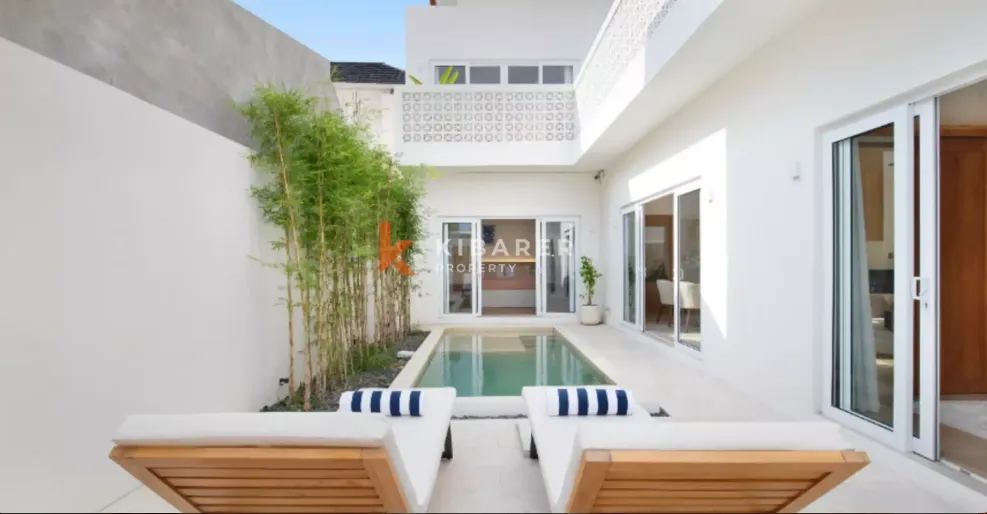 Walkable Berawa Living - Modern Three Bedroom Enclosed Villa YRV4552
