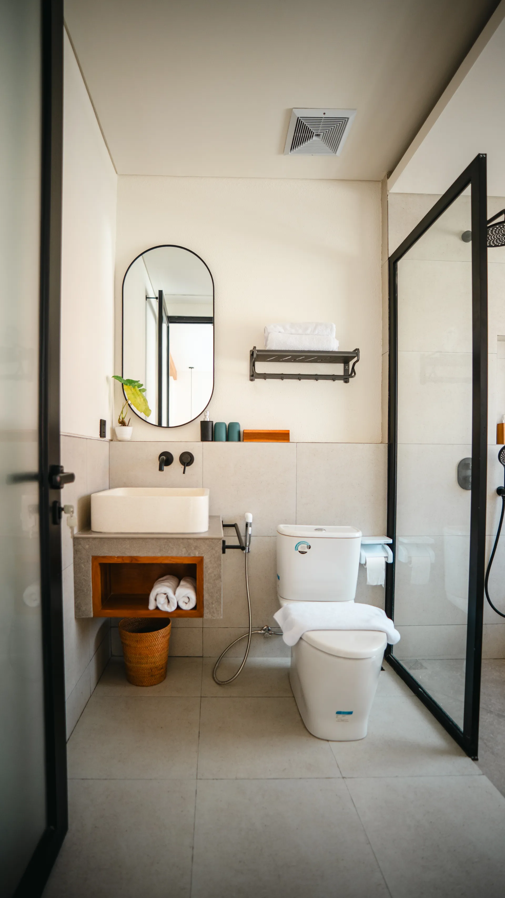 GREECE-STYLE 2 BEDROOM VILLA IN PERERENAN - AF303 — image 4