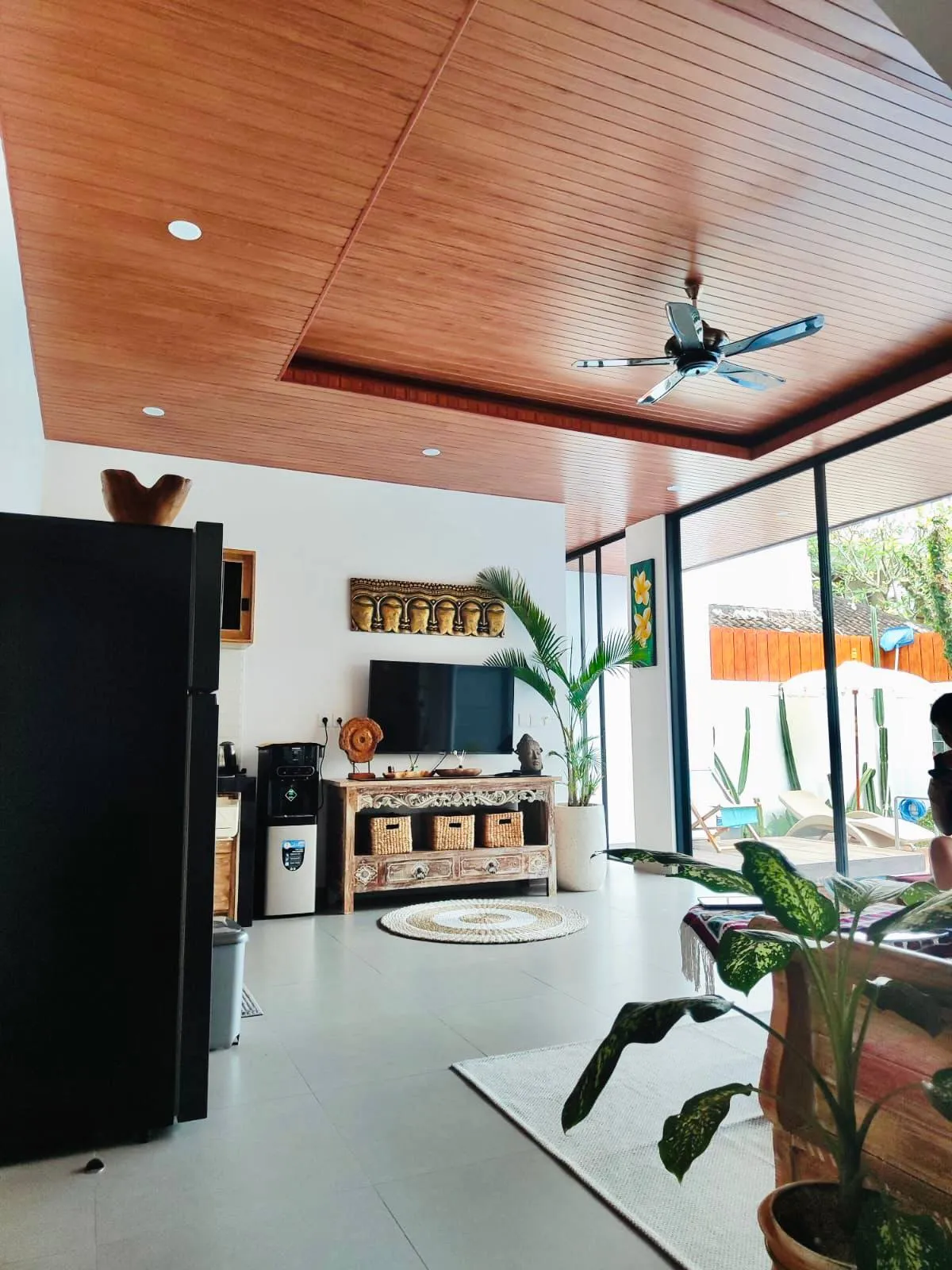3 BEDROOM MODERN VILLA IN UMALAS - AF561 — image 3