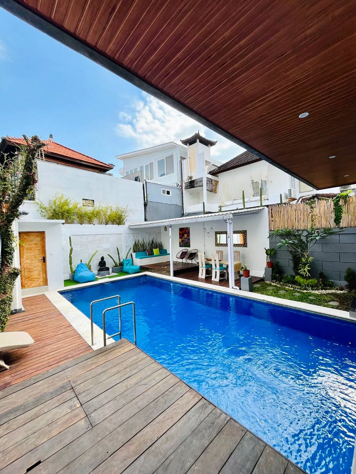 3 BEDROOM MODERN VILLA IN UMALAS - AF561 — image 1