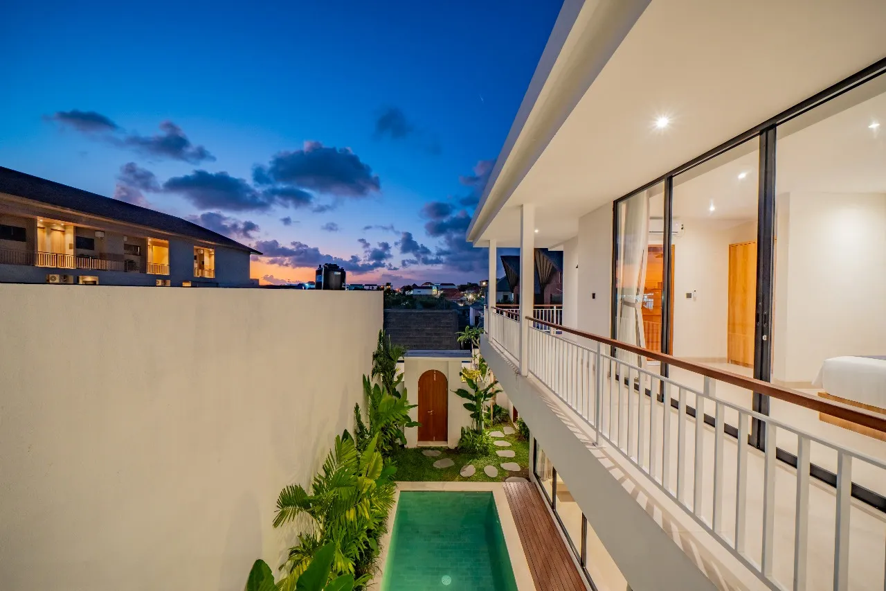 3 BEDROOM VILLA FURNISHED FOR MONTHLY & YEARLY RENT IN CANGGU– IB84 — image 1