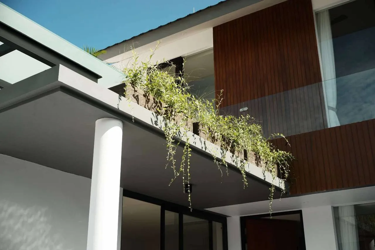 3BD villa | with the space for work — image 1
