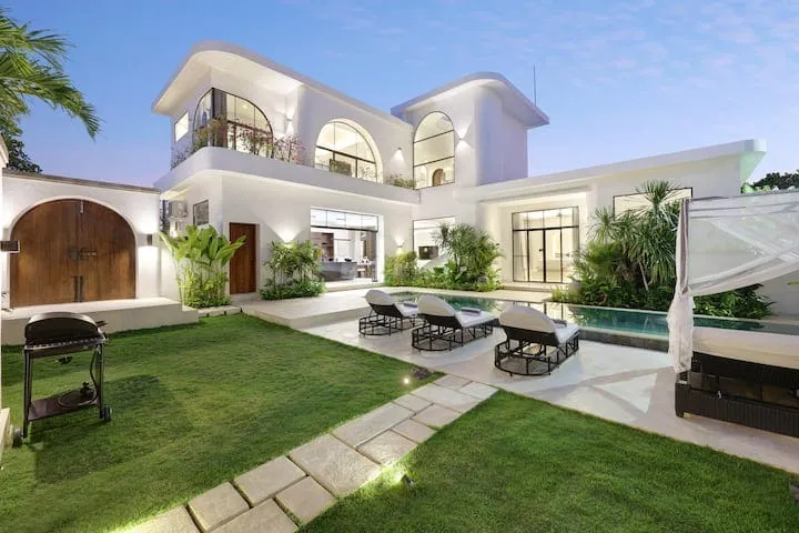 Villa For Rent 3 Bed In Canggu Badung Bali PO-3830