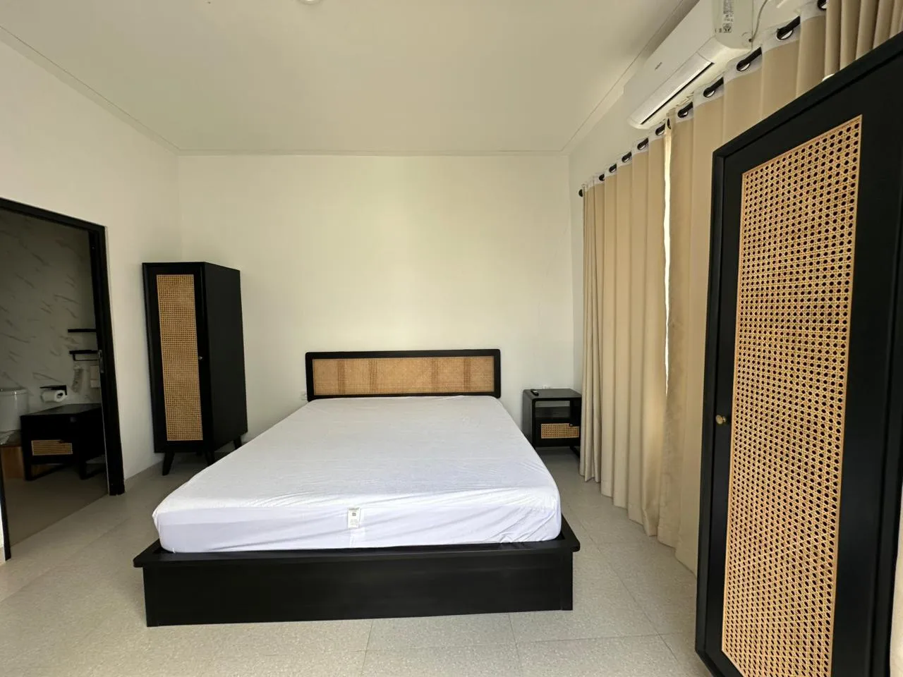 AN 017- FOR RENT VILLA MODERN MINIMALISH BLONGKEKER PURI GADING — image 2