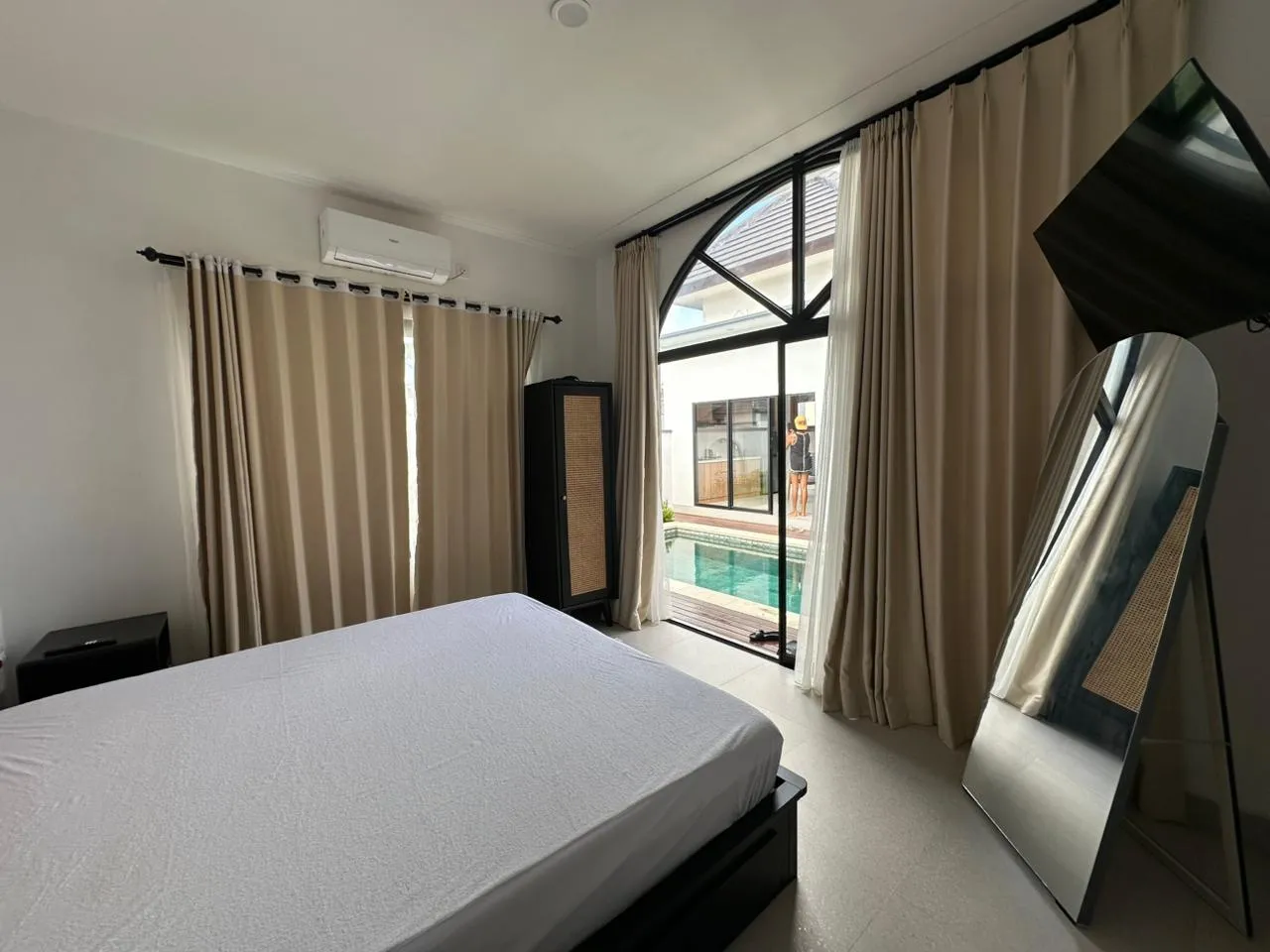 AN 017- FOR RENT VILLA MODERN MINIMALISH BLONGKEKER PURI GADING — image 4
