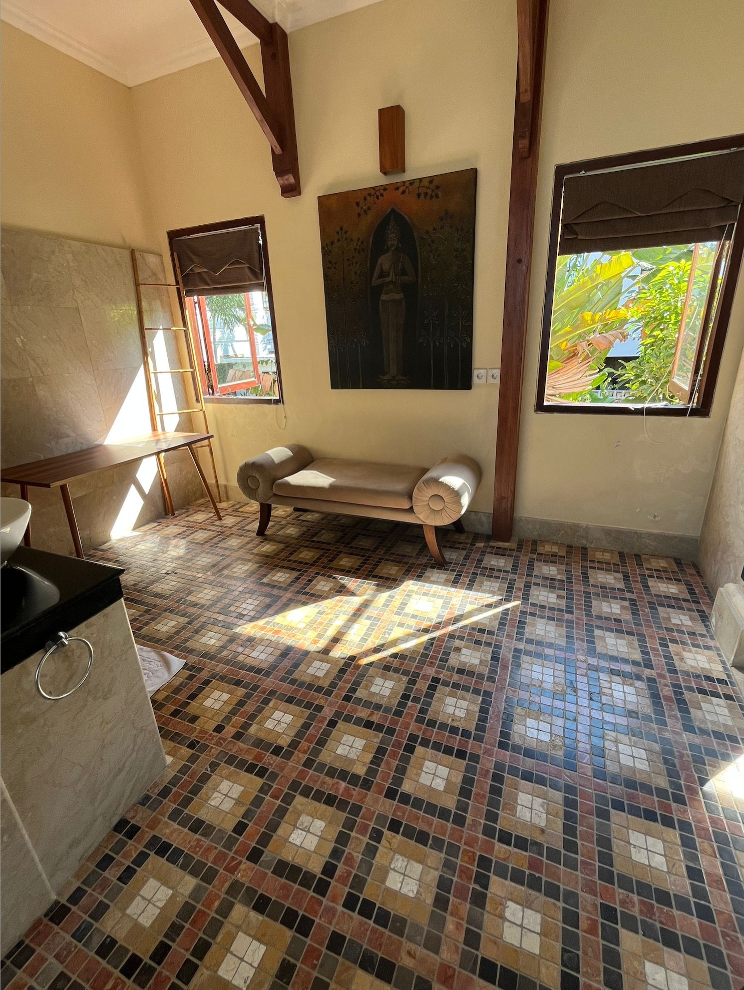Quiet & Spacious shared villa — image 4