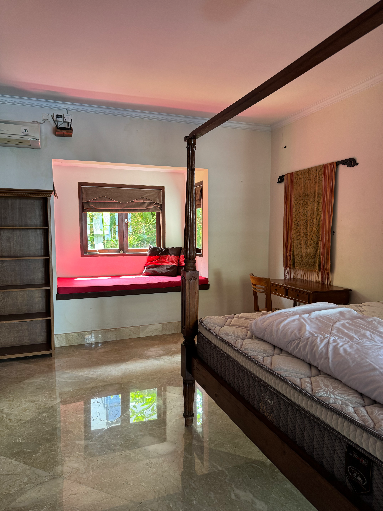 Quiet & Spacious shared villa
