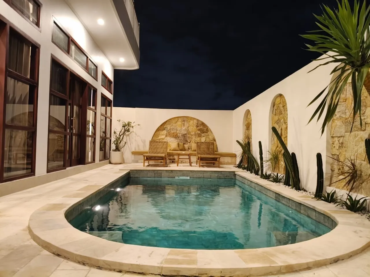 Villa For Rent 3 Bed In Kayu tulang Canggu Bali PU-3835 — image 1