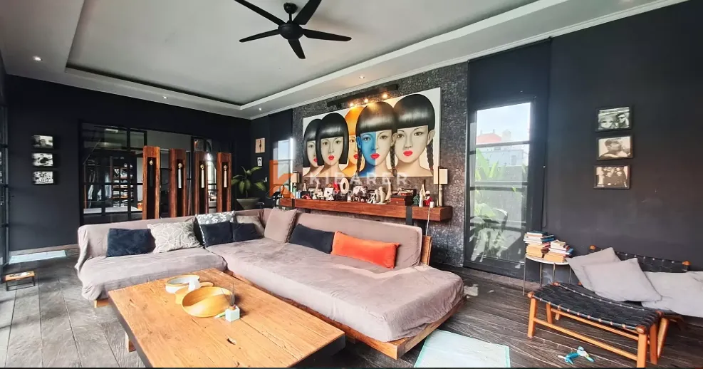 Island Living Steps from Echo Beach 3BR Villa (Available 20 DEC 2025) YRC5272 — image 1
