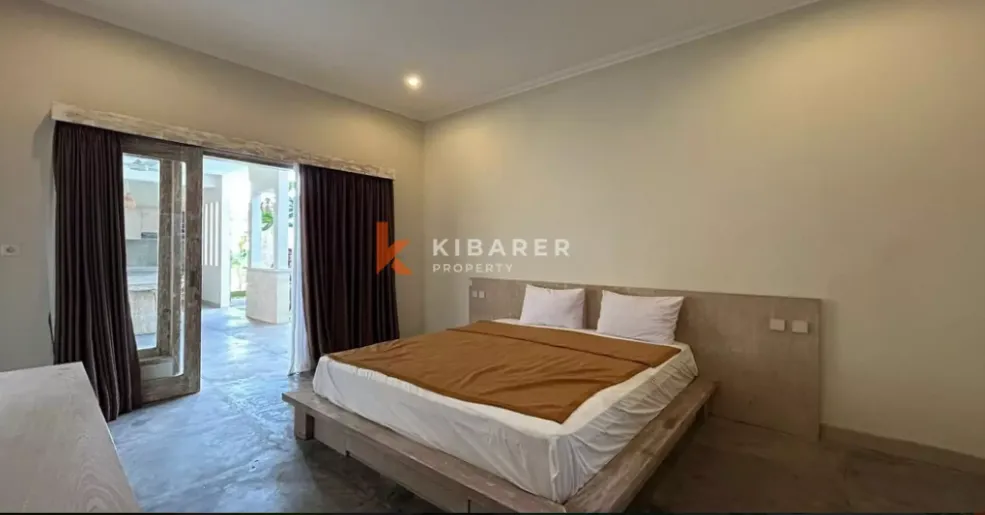 Comfortable Enclosed-Living Two-Bedroom Villa in Canggu YRR3710 — image 4