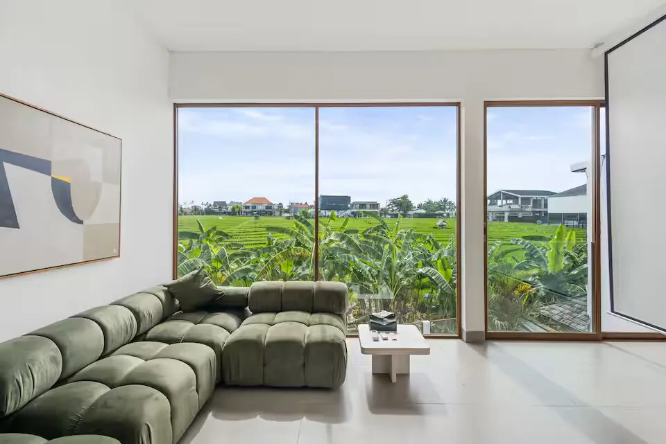3 MODERN VILLA FULLY FURNISHED IN BERAWA - AF574 — image 3