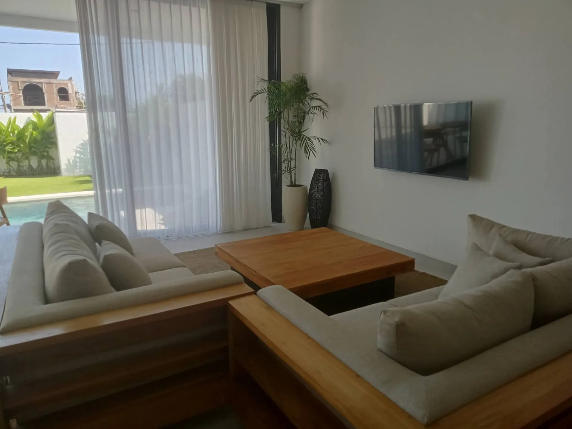 2 BEDROOM VILLA IN TUMBAK BAYUH — image 3
