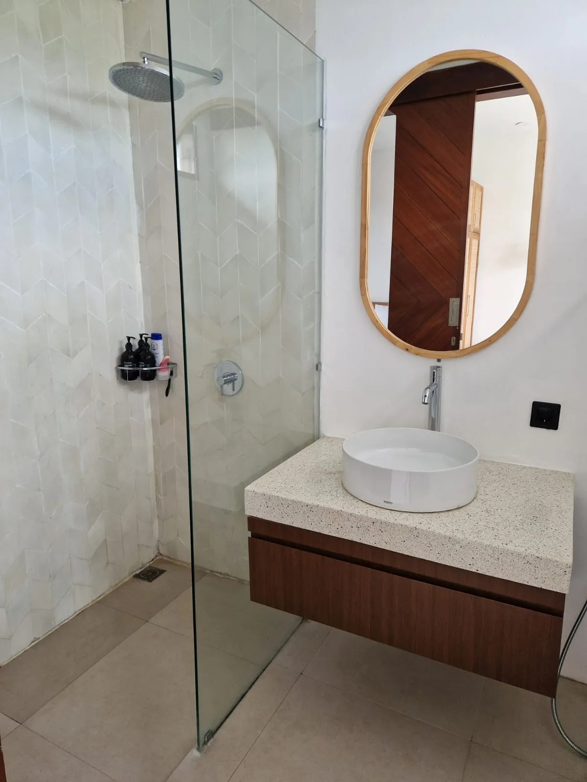 Modern 2 bedroom Villa in Tumbak Bayuh — image 3
