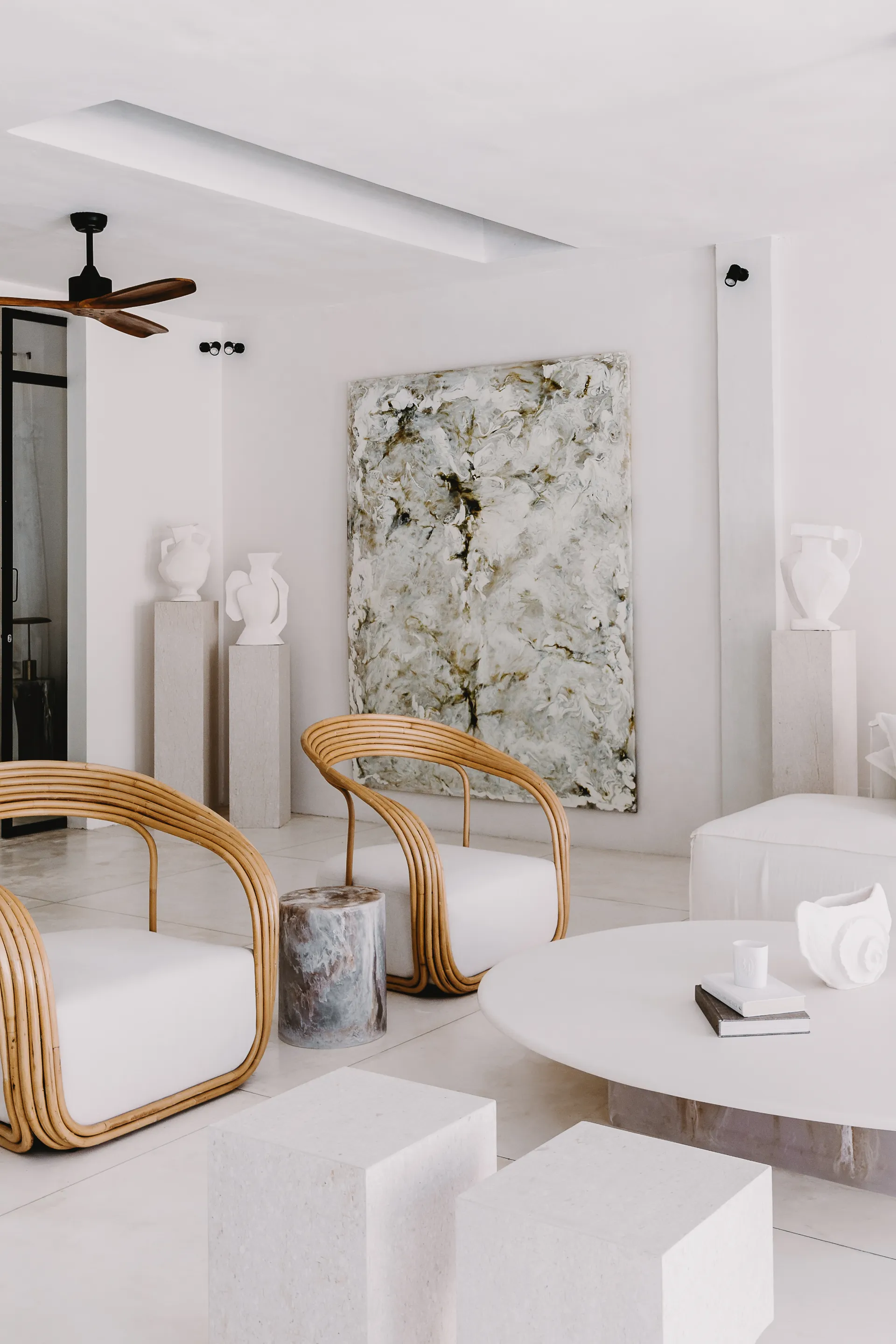 Designer Villa 2BR – Contemporary Elegance in Umalas — image 2