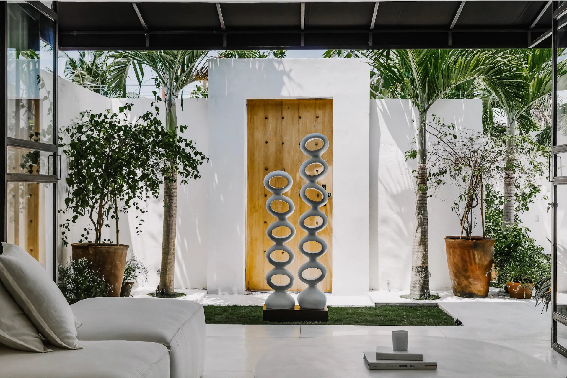Designer Villa 2BR – Contemporary Elegance in Umalas — image 3
