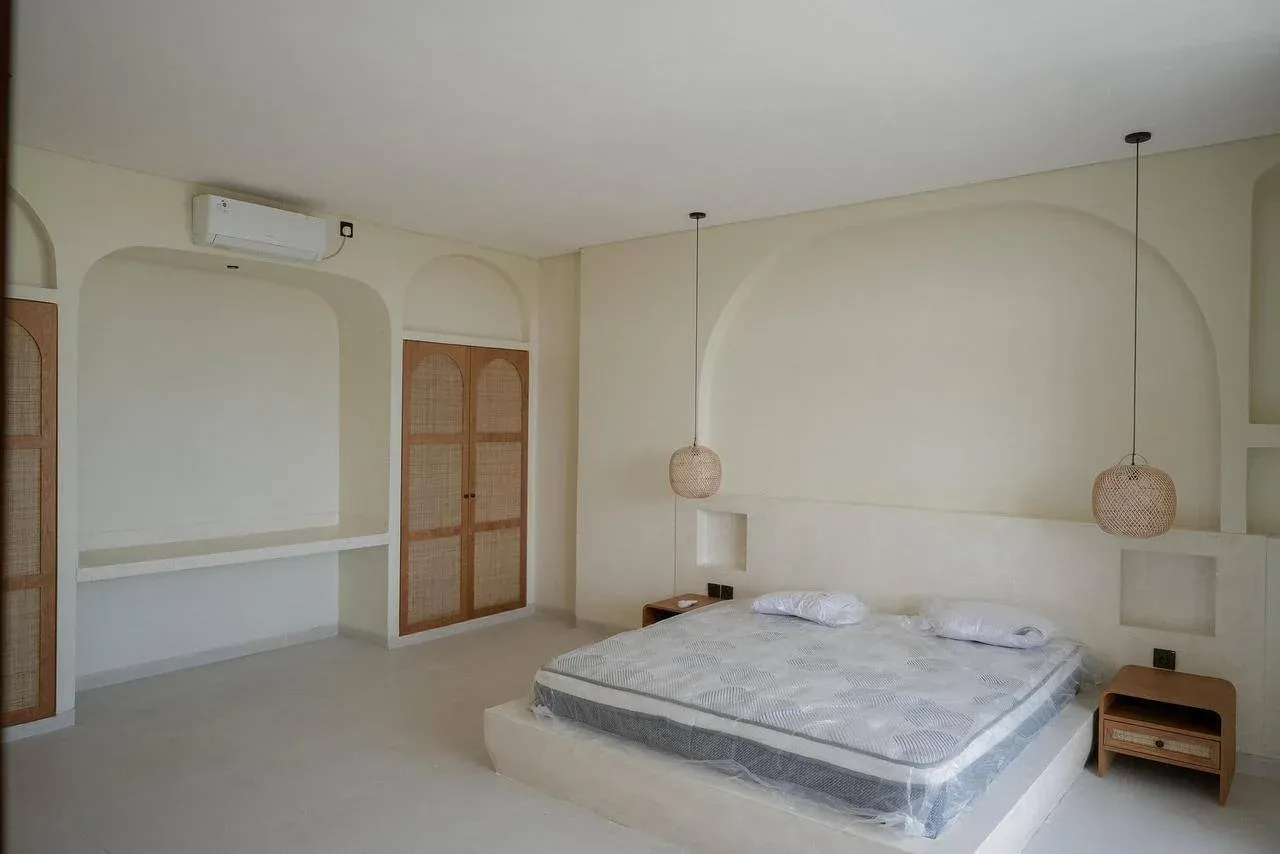 STUNNING MEDITERRANEAN STYLE 2 BEDROOM VILLA NESTLED IN CEMAGI — image 3