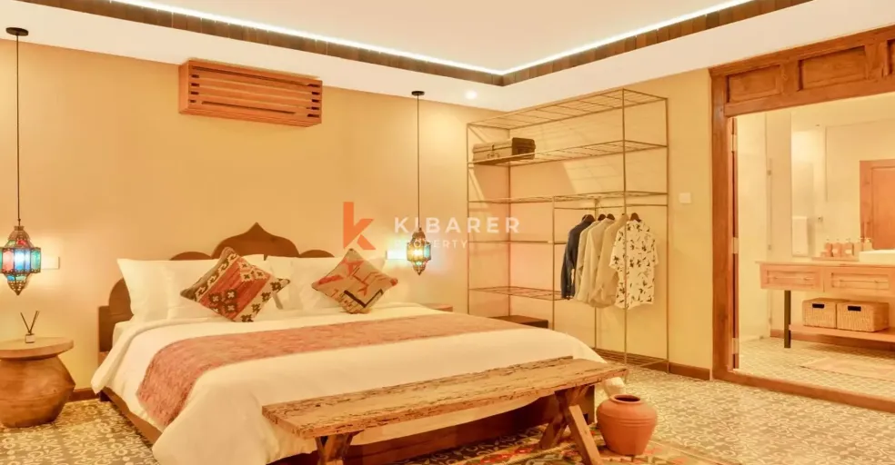 Serene Moroccan-Influenced 2BR Open Living Villa in Prime Batu Belig YRR3711 — image 1